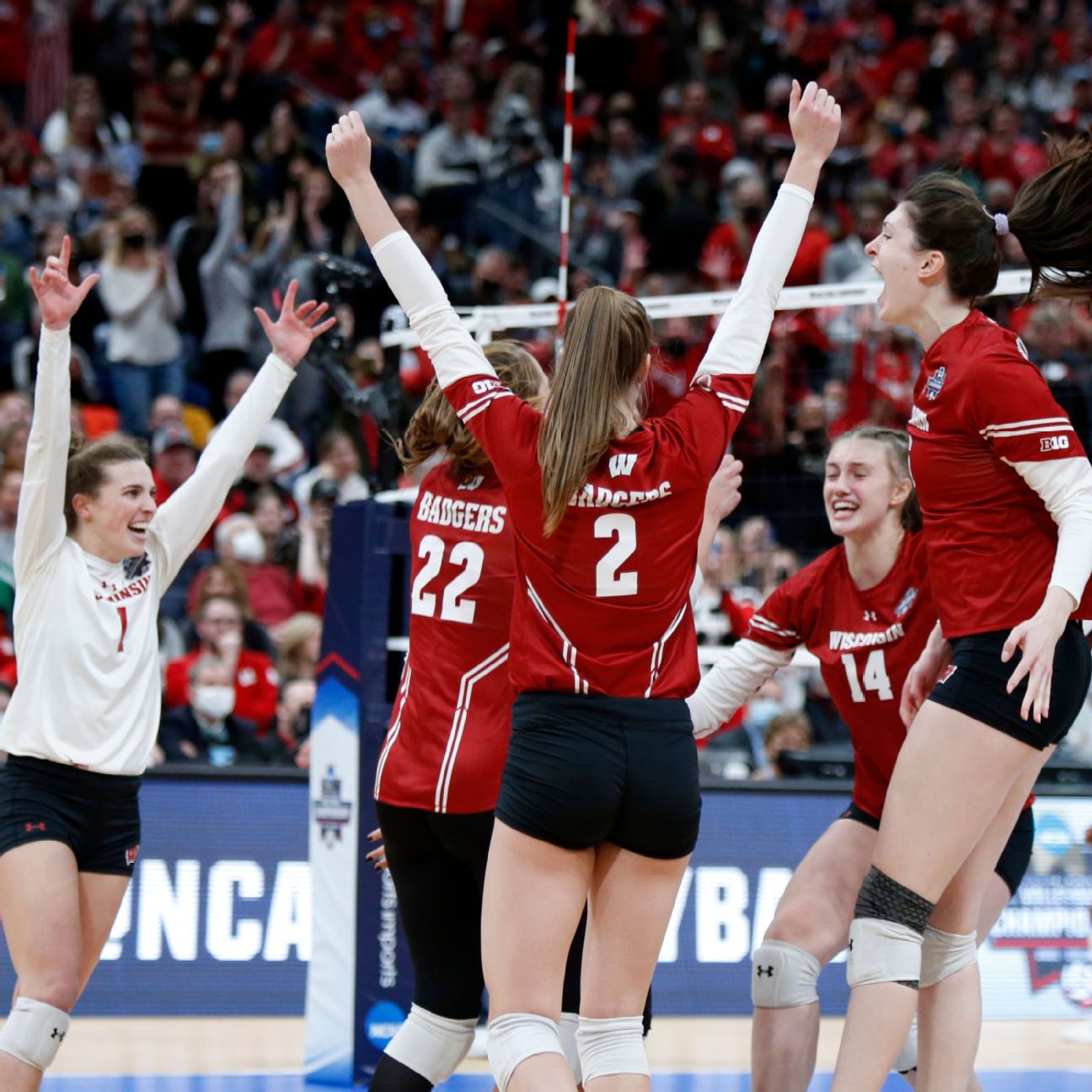 Police exploring after private photographs
 of Wisconsin volleyball players shared on the web